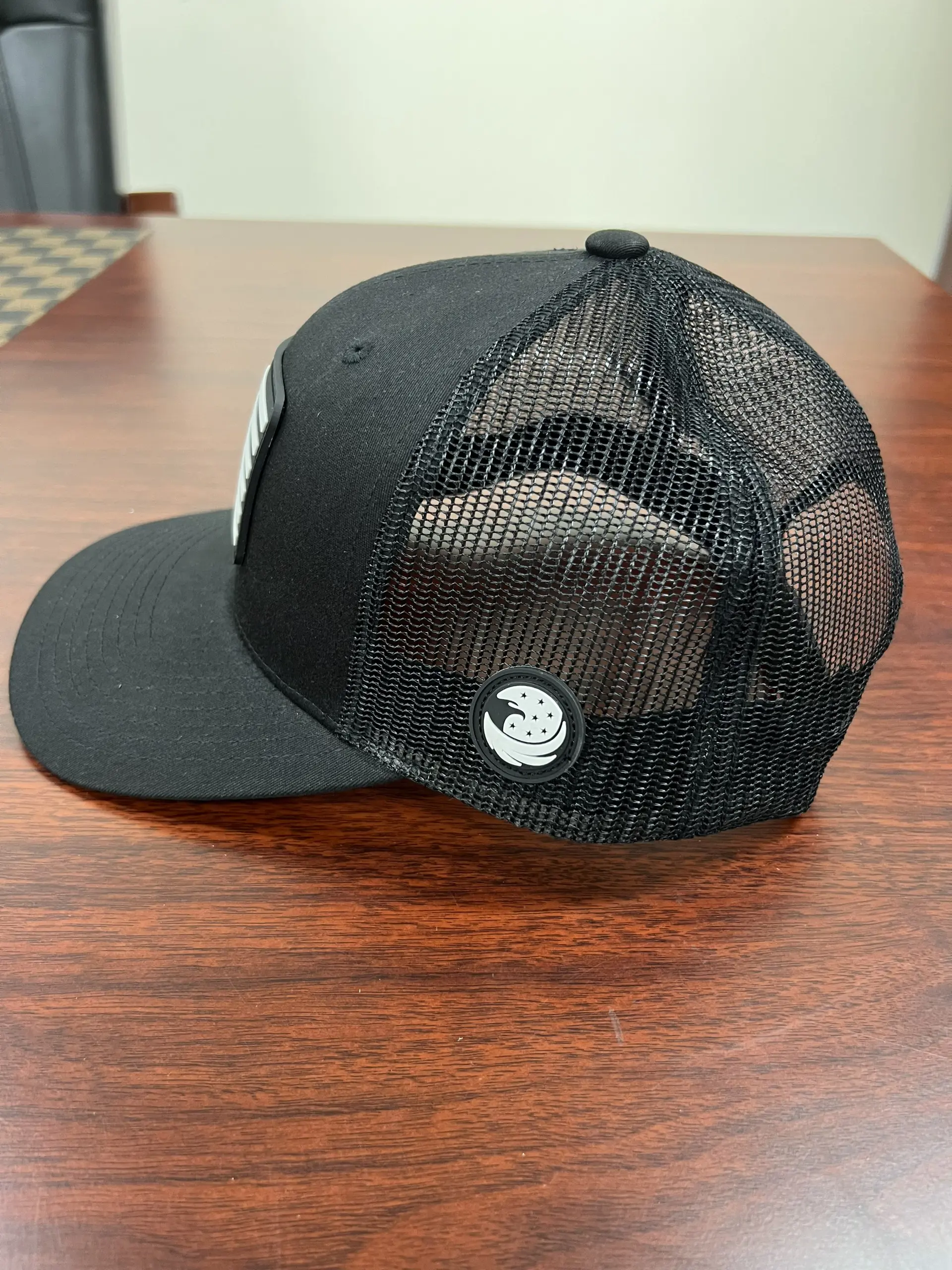 Wholesale Custom 3D Rubber Patch Logo Trucker Hat Snapback Caps Promotional Brand for Business Cap Vietnam Factory 6