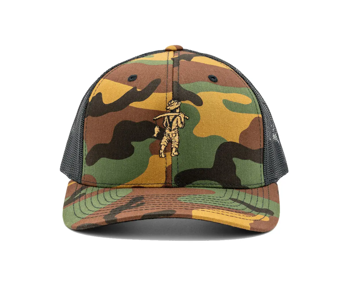 Wholesale Custom Camo Trucker Hat Hiphop Sporty High Quality Adjustable Size for Adults Promotional Snapback Cap 1
