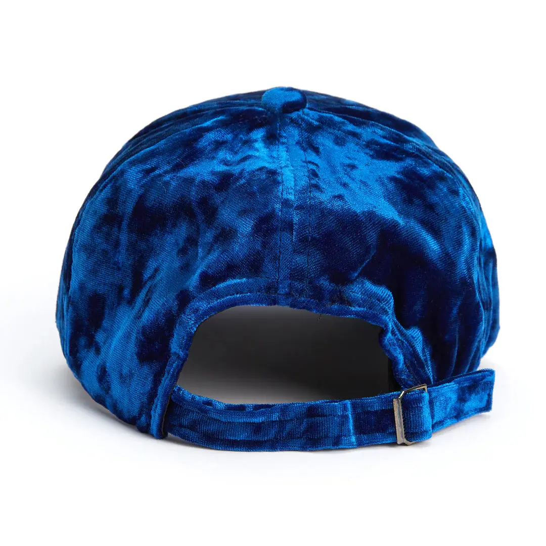 Wholesale Custom Velvet Baseball Cap 6 Panel High Quality High Fashion Soft Headwear Adjustable Promotional Dad Hat Baseball Cap 4