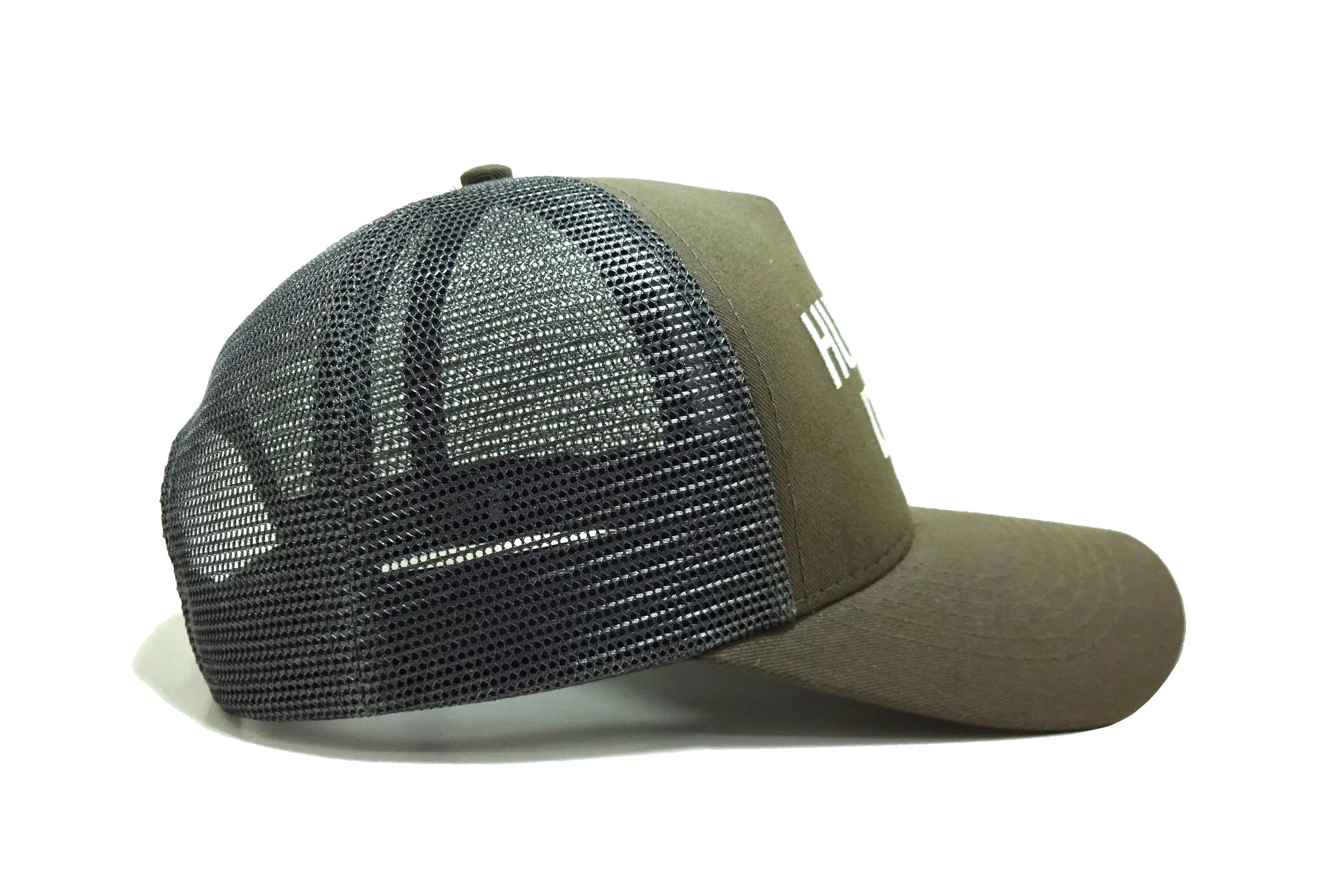 Wholesale Customizable High Quality Trucker Hat 5 Panel Curved Brim Luxury Sports Caps for Unisex in Vietnam Factory 4