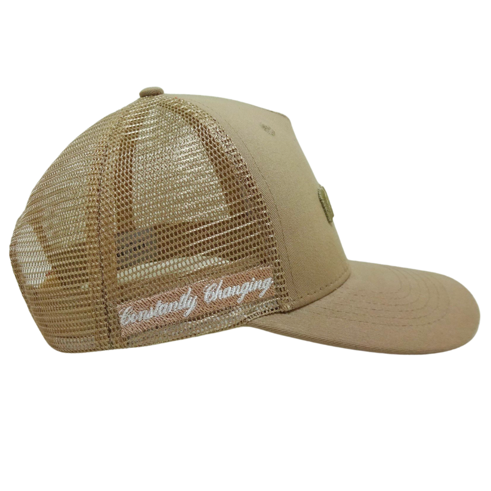 Wholesale Embroidered Snapback Trucker Hat 6 Panel Structured Letter Pattern With Mesh Custom Label Inside and Tag Outside OEM 5