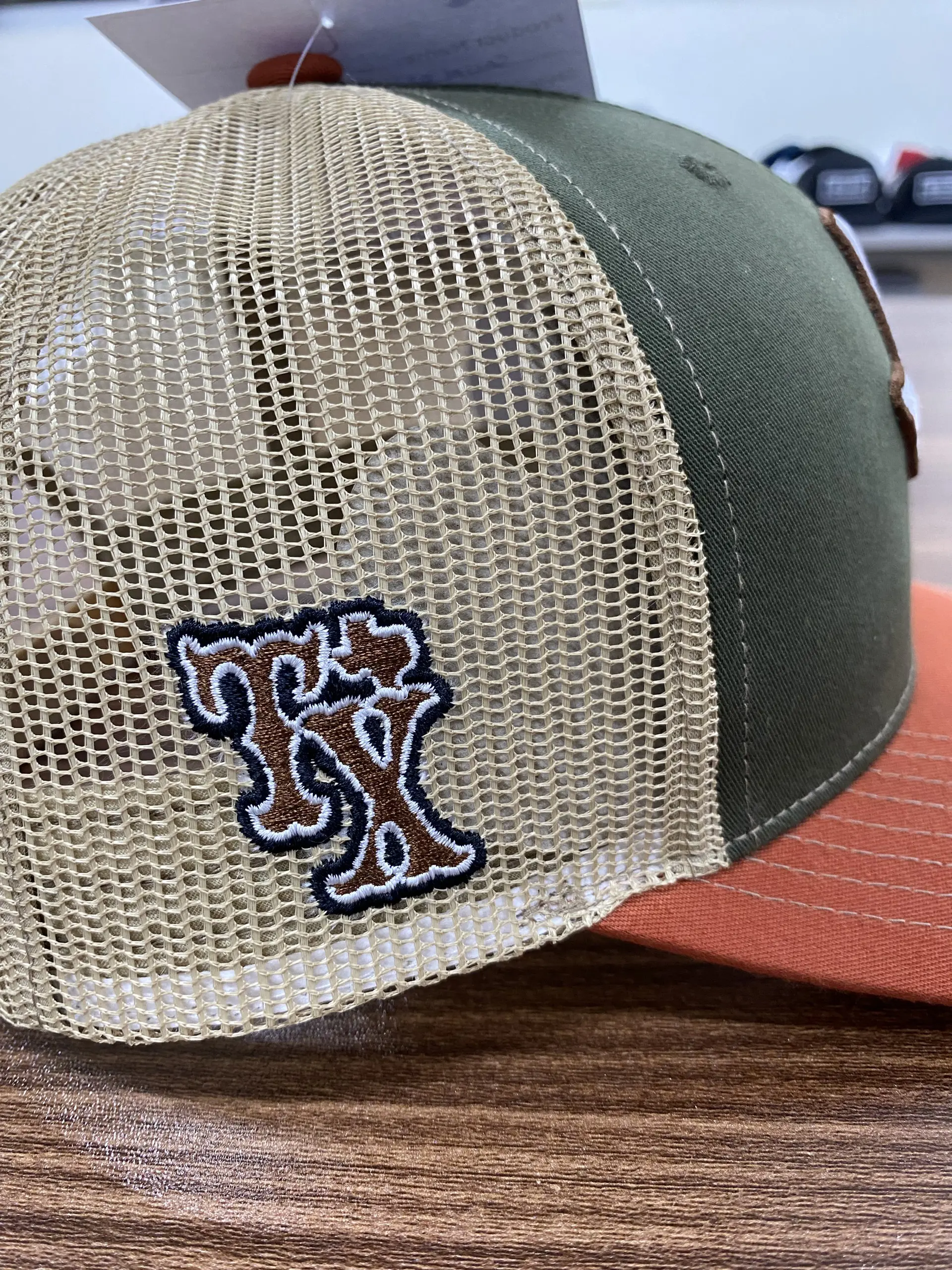 Wholesale Embroidered Texas Logo State Outline Dad Hat Baseball Cap Olive Green Trucker Hats Snapback Vietnam Caps 5