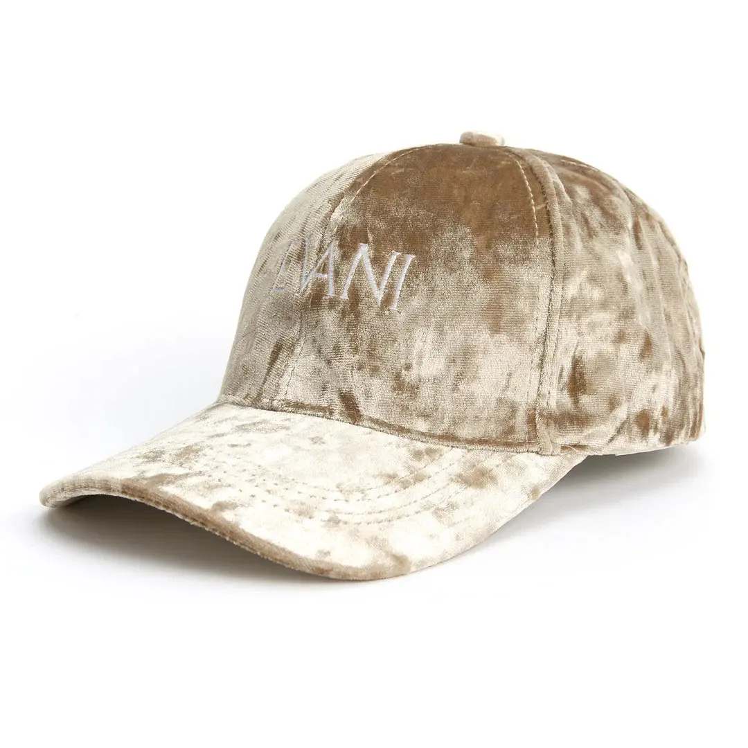Wholesale Gold Velvet Baseball Cap with Custom Logo High Quality 6 Panels Curved Brim Baseball Cap From Vietnam Supplier 2