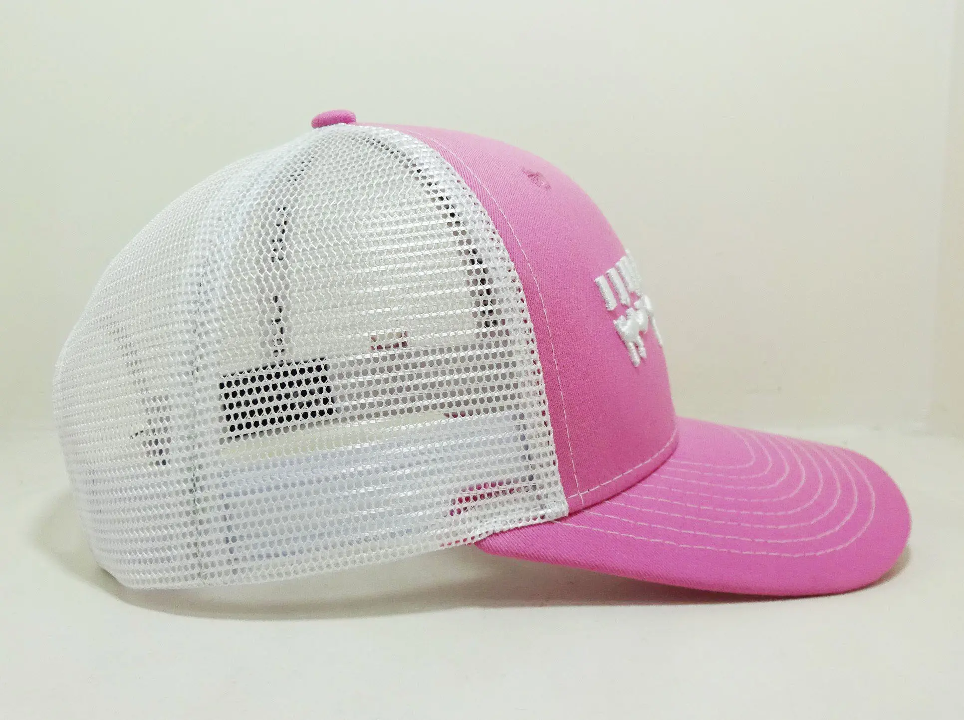 Wholesale High Quality Trucker Hats 6 Panels 3D Embroidery Logo Custom Makes Men and Women Sport Snapback Cap 5