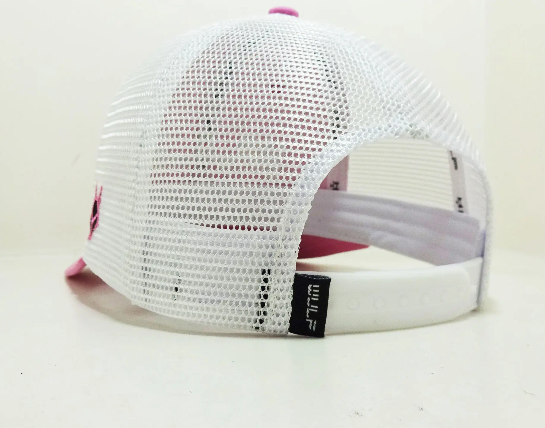 Wholesale High Quality Trucker Hats 6 Panels 3D Embroidery Logo Custom Makes Men and Women Sport Snapback Cap 4