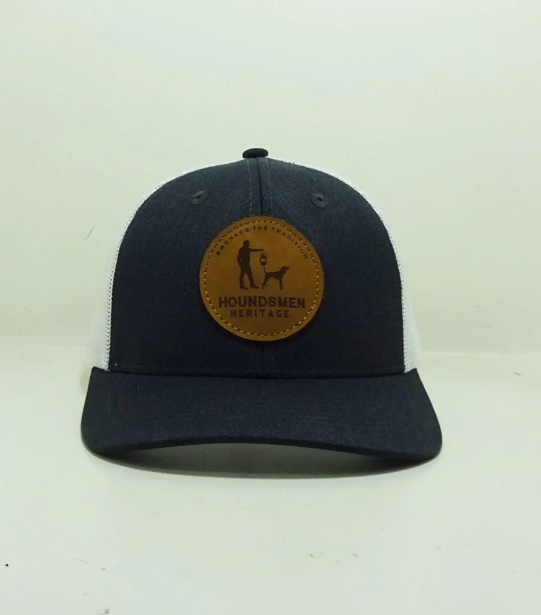 Wholesale Leather Patch Circle and Embossing Logo Trucker Black/ White Caps Men Sport Custom Make Hats in Vietnam 5