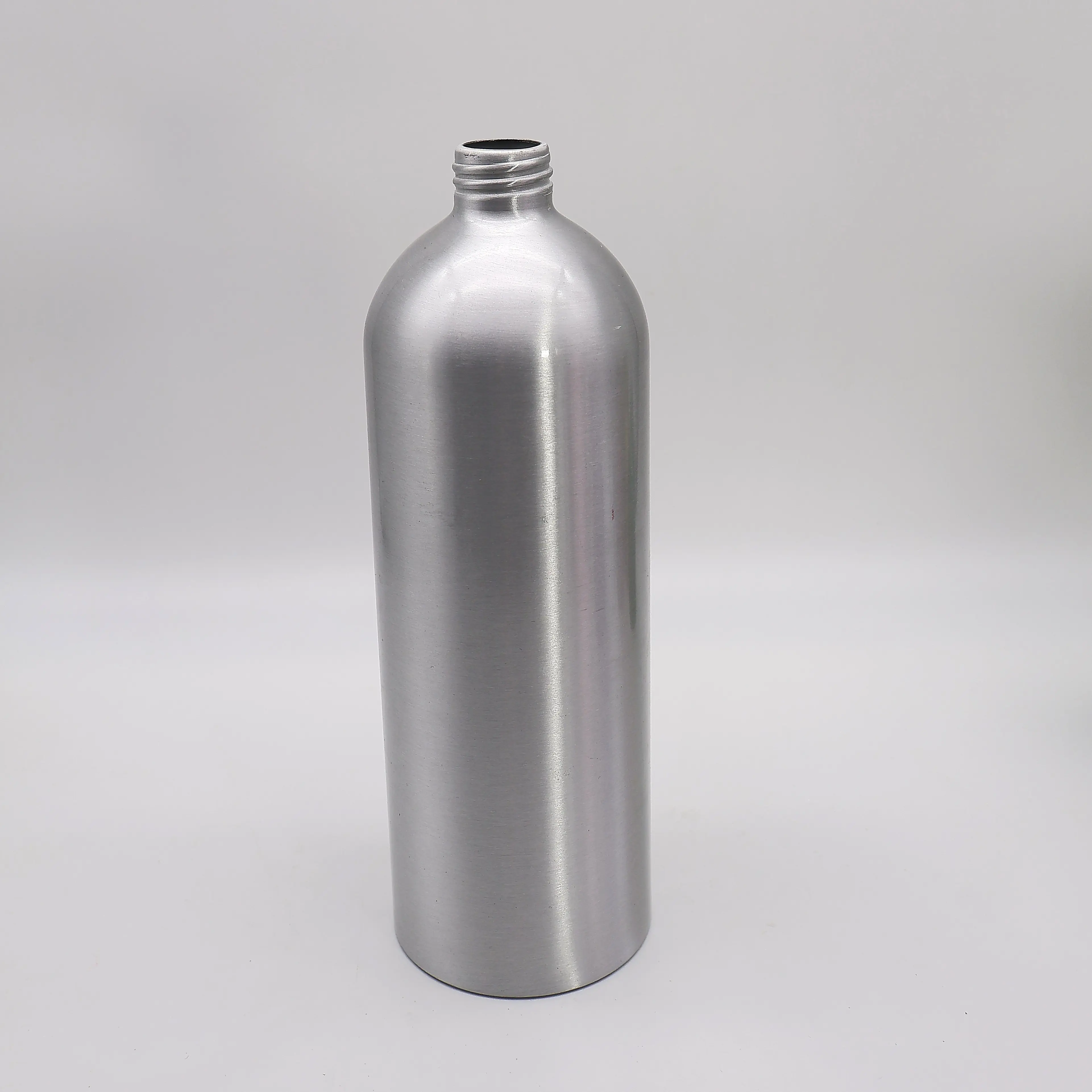 Wholesale Liquid Essence Aluminum Metal Bottles Made in Vietnam Manufacturer Factory Cosmetics/Shampoo Conditioner Products 2
