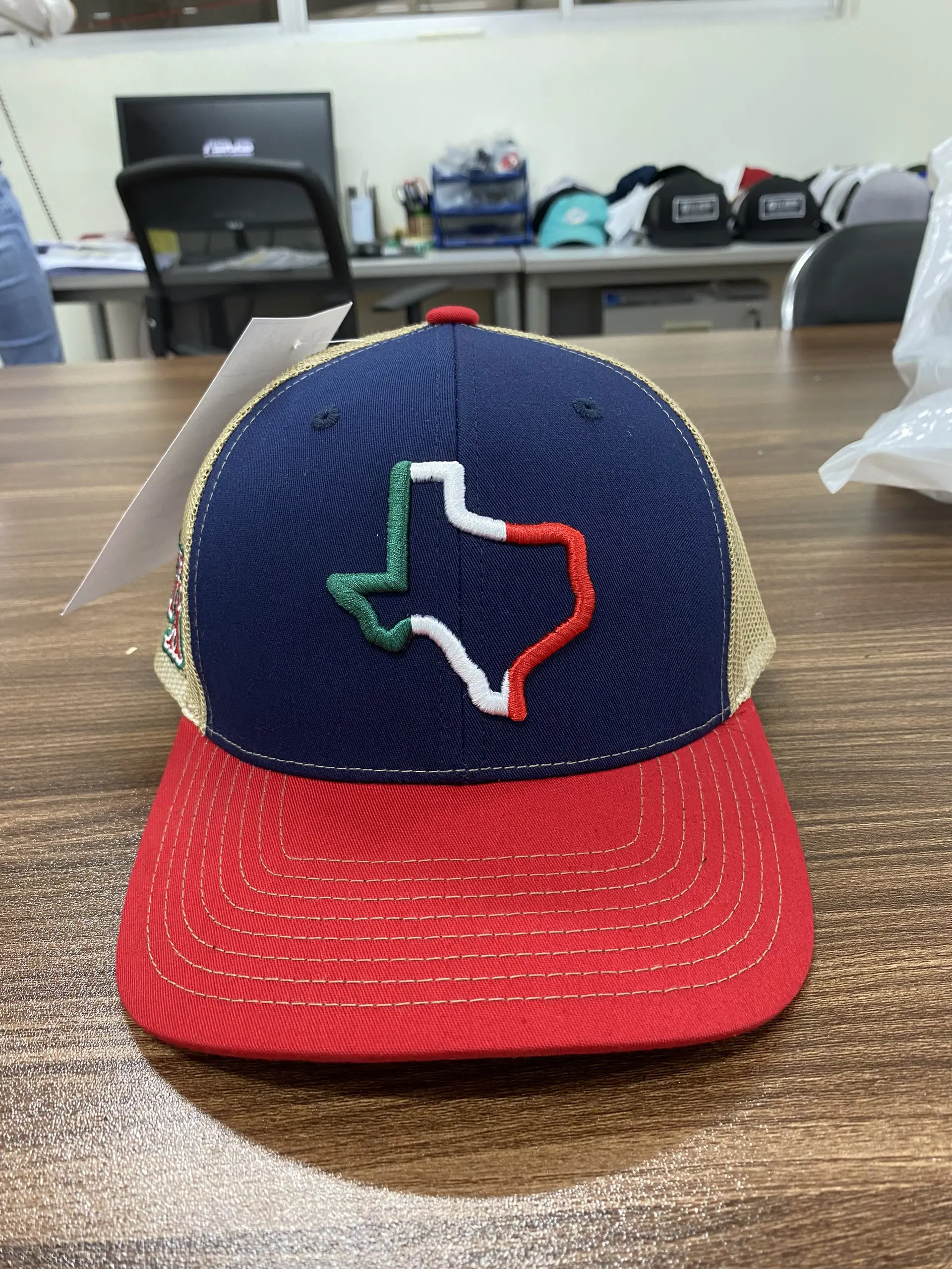 Wholesale Premium Quality Trucker Hats Mesh With 3D Embroidery Logo Custom Design and Color Factory Headwear  Gorras 6