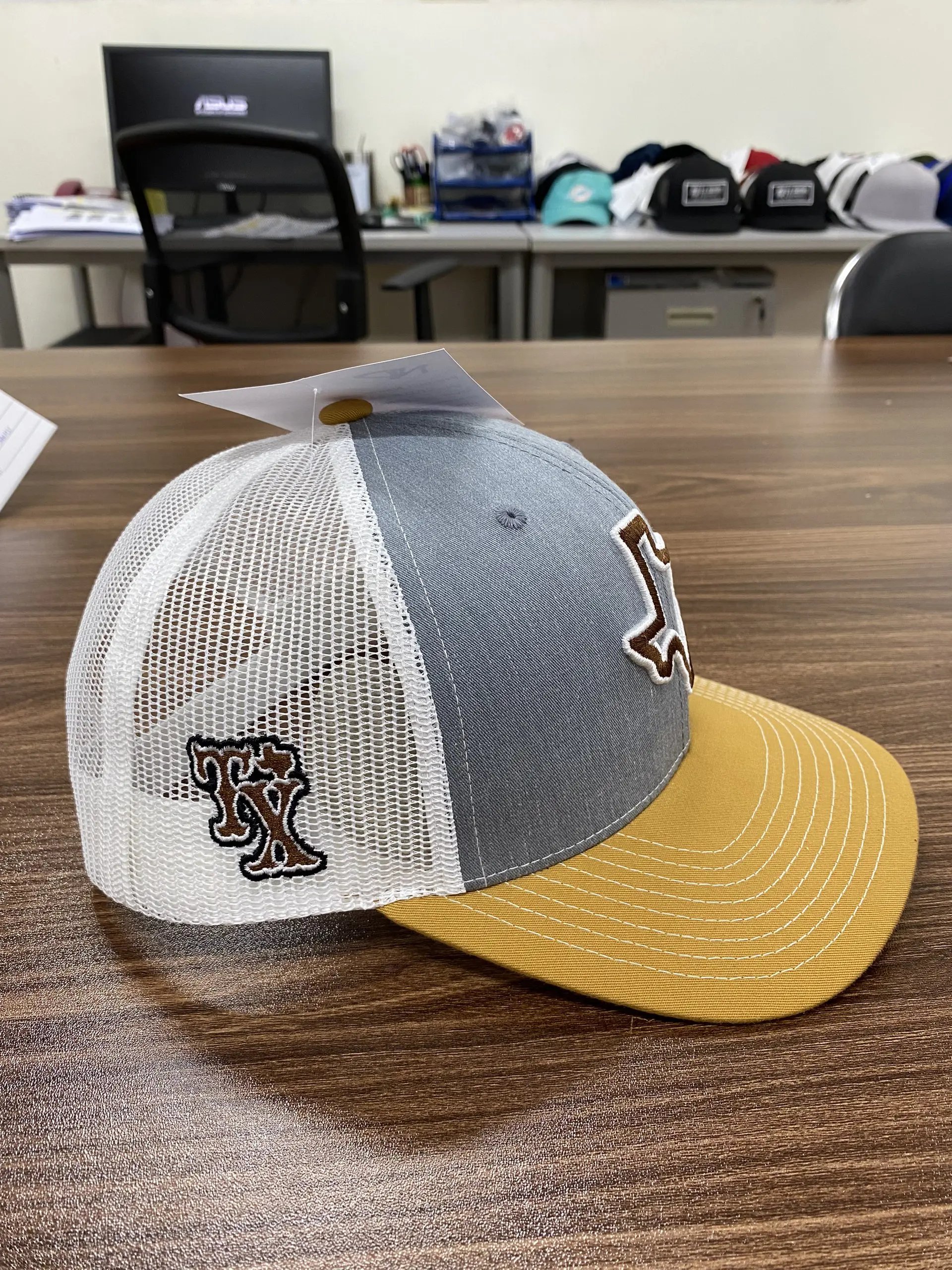 Wholesale Premium Quality Trucker Hats Mesh With 3D Embroidery Logo Custom Design and Color Factory Headwear  Gorras 5