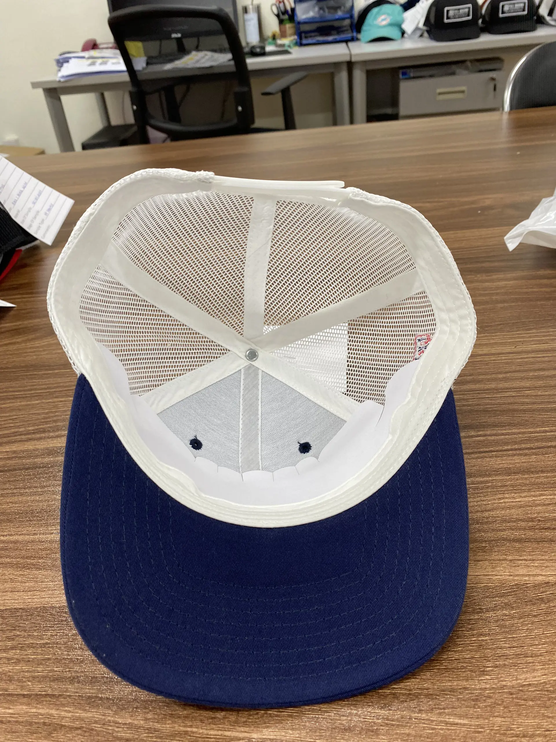 Wholesale Premium Quality Trucker Hats Mesh With 3D Embroidery Logo Custom Design and Color Factory Headwear  Gorras 3