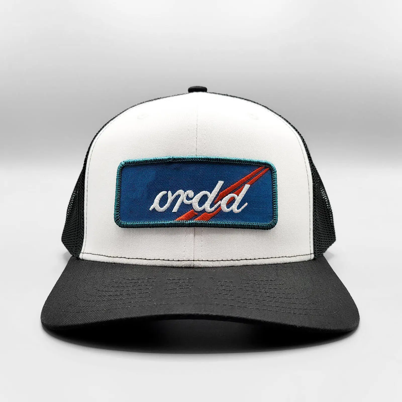 Wholesale Sports Caps With Custom Logo High Quality Trucker Hat Hiphop Adjustable Size Black and White Trucker Hat Snapback Cap 1