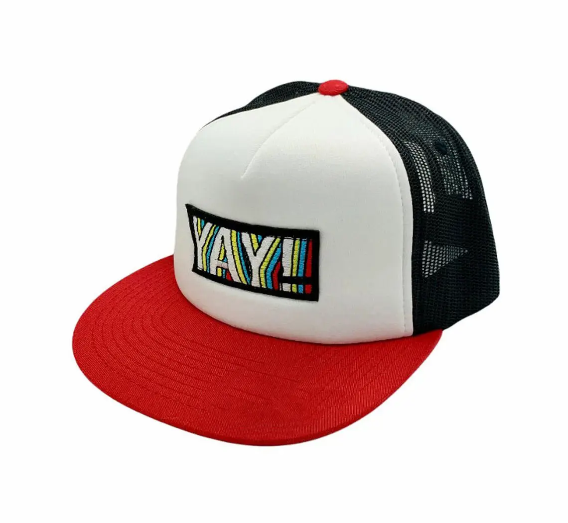 Woven Patch logo 5-Panel White/Red Color High Quality Medium Profile Mesh Fabric Foam Trucker Hat From Vietnam Supplier 2